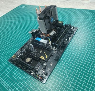 Продаю комплект на i7