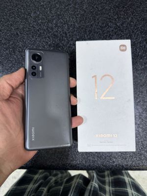 xiaomi 12 pamit 12.256g holati yahwi oqip tel qlila karopka bor