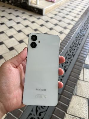 Samsung A 06 4/128gb