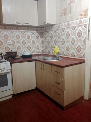 Аренда 3х комнатная Спутник 8.