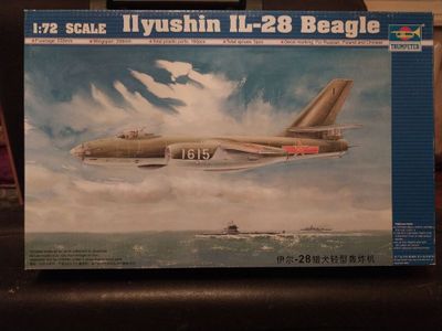 Сборная модель самолета Ил-28, масштаб 1:72