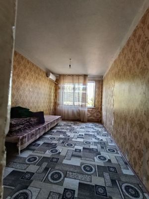 Срочно сотилади квартира 4 хона