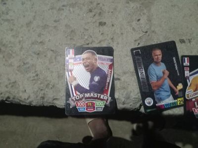 Футбол ни картас