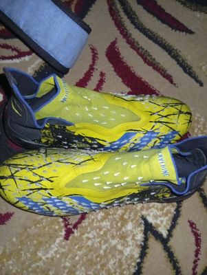 Predator butsi futbol
