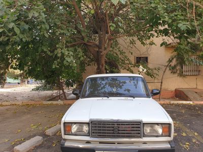 2007 йилники. 2200 $ га бервораман.
