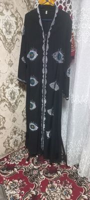 ko'ylak sotiladi deyarli yangi narxi 500 ming so'm