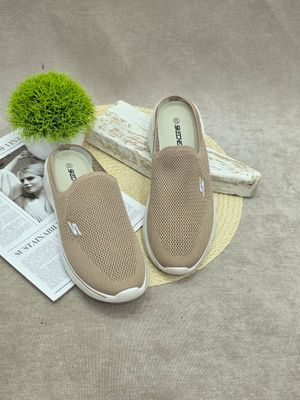 Новинки от Sketchers, размер 43 слипоны