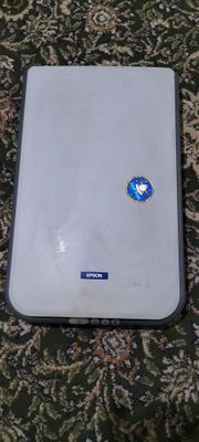 Epson сканери сотилади.