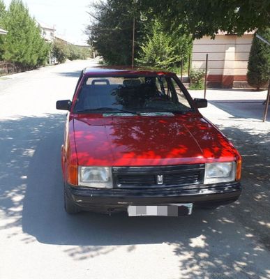Moskvich 2141. .