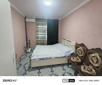 Mikrarayonda 2 xonali uy sotiladi remont qilingan.