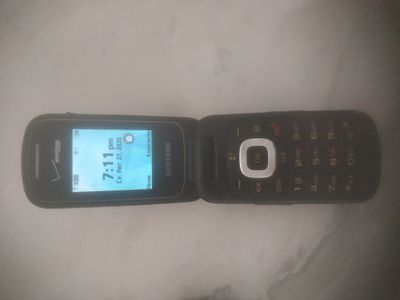 Samsung Gusto 3 б/у