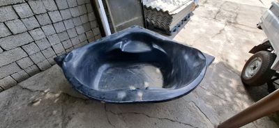 Ванна уголок чорней