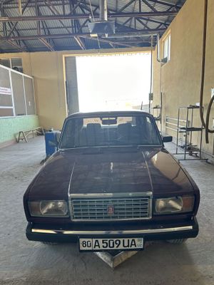 Vaz 2107 srochna sotiladi