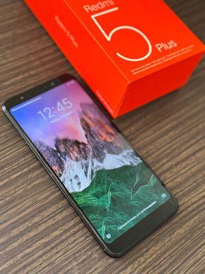 Redmi 5 plus 32 +бонус аккумулятор