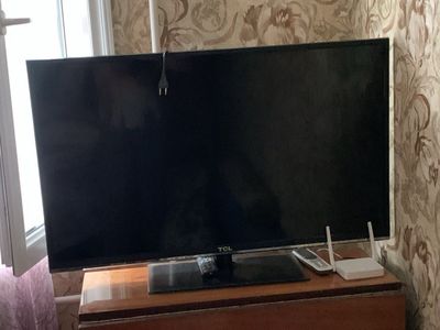 Продам телевизор