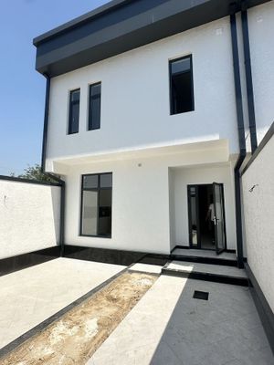 Дустлик метро Яшнабадский район 2 коттеджа 1.2 сотки