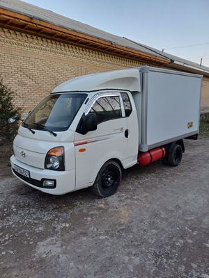 Hyundai porter 2