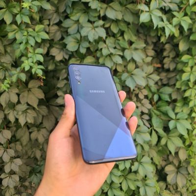 Samsung A30s sotiladi dastavka bor