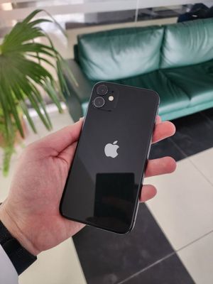 Iphone 11 xotira 64 Gb srochna sotiladi