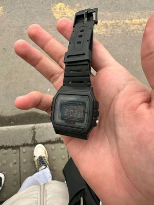 часы Casio w-741