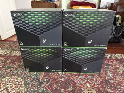 XBOX Seriyes X lar Sotiladi 1yillik Gamepass Ultimate bilan 1ta djosti