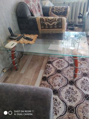 Продам турецкий журнальный столик