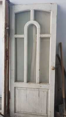 Продам б/у вещи двери, окна рамки