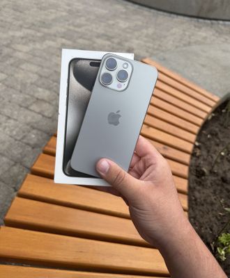 Iphone 15 Pro Max 256 gb 87 simkartali usta kormagan ayb yoq karopkali