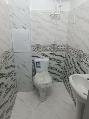 Ko’p qavatli uylardan bittasi sotiladi