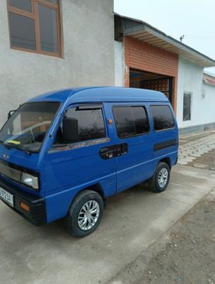 Damas yili 2000