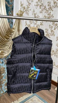 Dior безрукавка черный