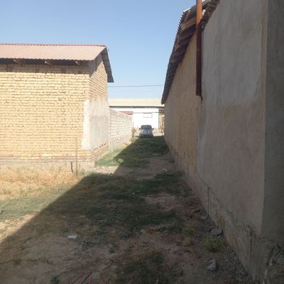 Продаётся участок Урта Чирчикский р-н 25 000$