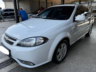 Срочно продам Gentra a/t 2022