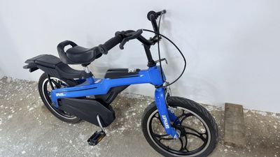 Крутой и дорогой Велосипед