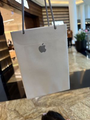 Iphone 17 pro max orange