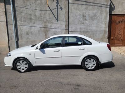 Chevrolet Gentra 2020