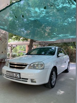 Lasseti 1,6 Avtomat Sotiladi