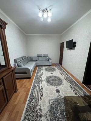 Shayxontohur tumanida,Chorsu metro yonida 2 xonali uy ijaraga beriladi