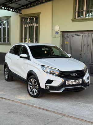 Arenda LADA XRAY CROSS2020 yil2 ta ewikda kraskasi bor moshna idiyalni