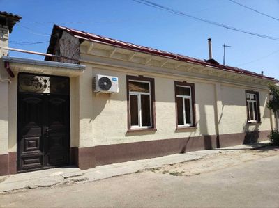 Шламба 2,5 соток Ориентир Ресторан Сулола фасад 15 на 18 метров