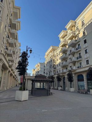Продается Коммерция на Бульваре Таш сити 200м2 1+2 этаж Евроремонт