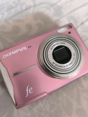 Фото/видео камера Olympus.