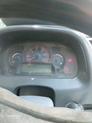 Ls u62 traktor sotiladi