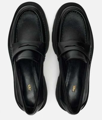 Zara кожаные лоферы 38р