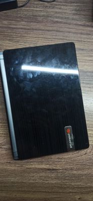 Нетбук Packard Bell ZE7