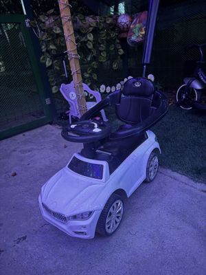 Продается детская машина