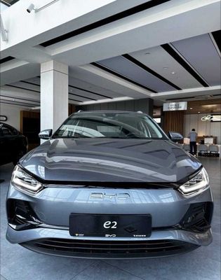 BYD E2 naxt va nasiya savdo yillik 10%