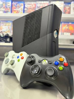 Продается игровой консол XBOX360