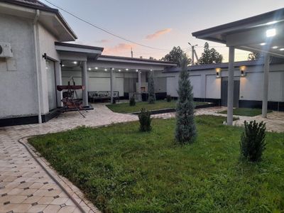 Boʻstonliq Bochkada Dacha sotiladi 6 soʻtix