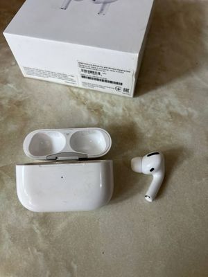 AirPods Pro Правый Наушник (А2083 А2084 А2190)